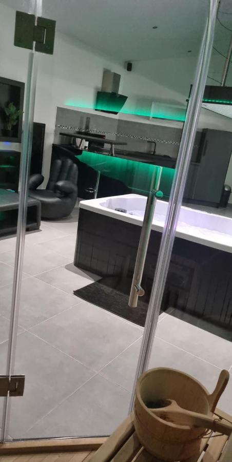 Mezza 47 Spa Precy-sur-Oise エクステリア 写真